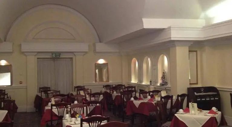 Almondsbury Interchange Hotel