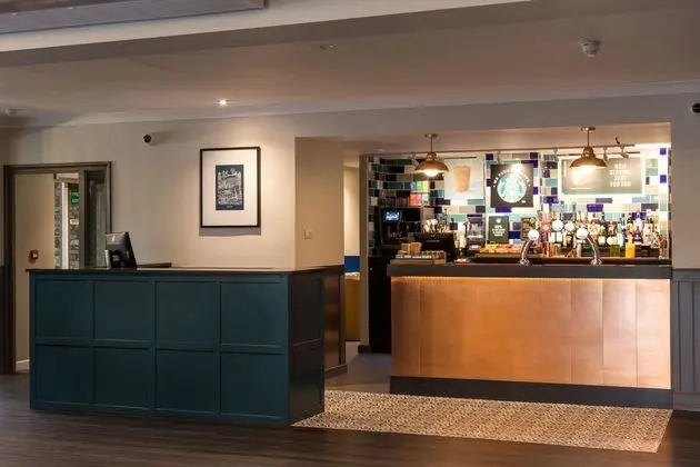 Almondsbury Interchange Hotel - Lobi