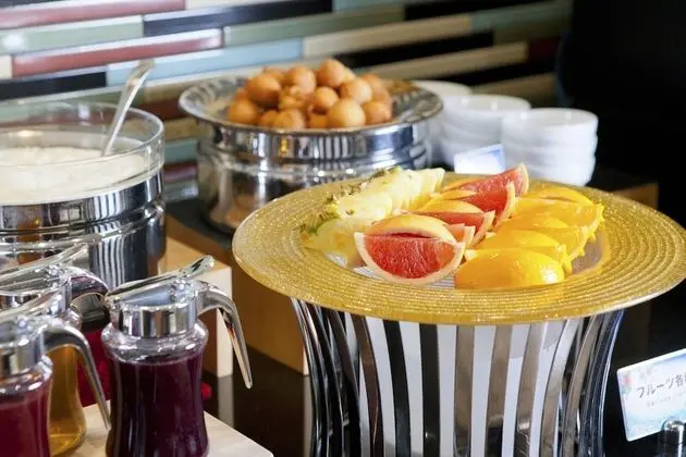 Almont Hotel Naha Kenchomae - Yerinde Yemek