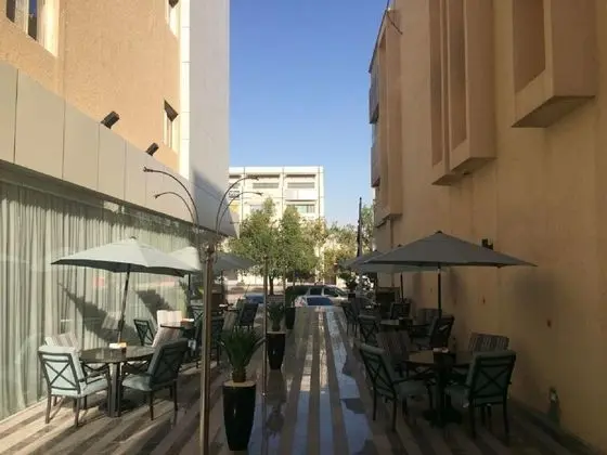 Almuhaidb Takhasosi Hotel - Bar
