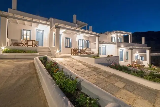 Almyra Guesthouses