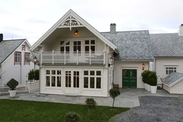 Alnes Gård