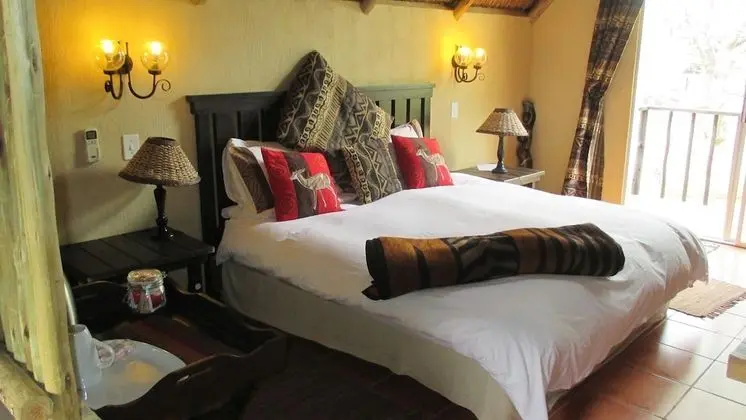 Aloe and Elephant Lodge