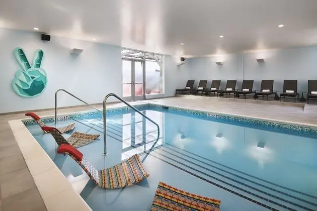 Aloft Atlanta Perimeter Center, a Marriott Hotel - Havuz