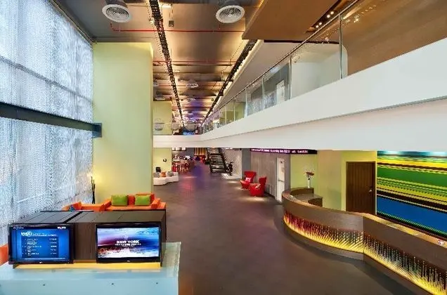 Aloft Bangkok - Sukhumvit 11 - Lobi