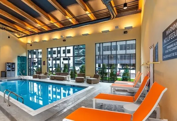 Aloft Columbus Easton, a Marriott Hotel - Havuz