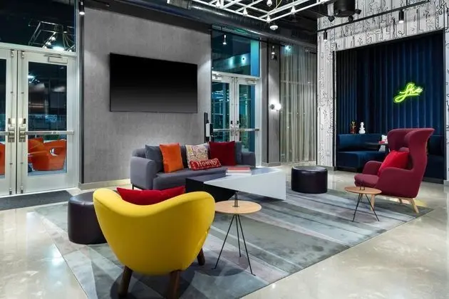 Aloft Dallas Arlington, a Marriott Hotel - Lobi