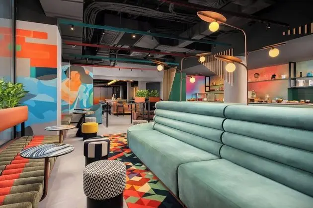 Aloft Madrid Gran Via, a Marriott Hotel - Lobi