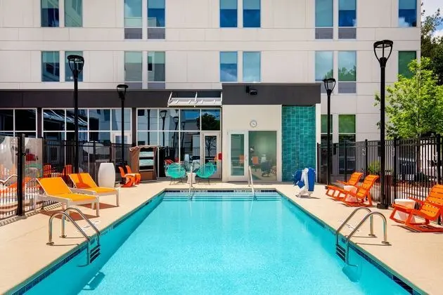 Aloft by Marriott Austin Airport - Havuz