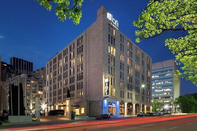 Aloft by Marriott Dallas Downtown