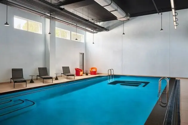 Aloft by Marriott Leawood-Overland Park - Havuz