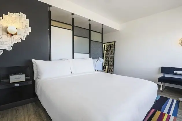Aloft by Marriott Omaha Aksarben Village - Oda