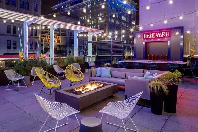 Aloft by Marriott Philadelphia Downtown