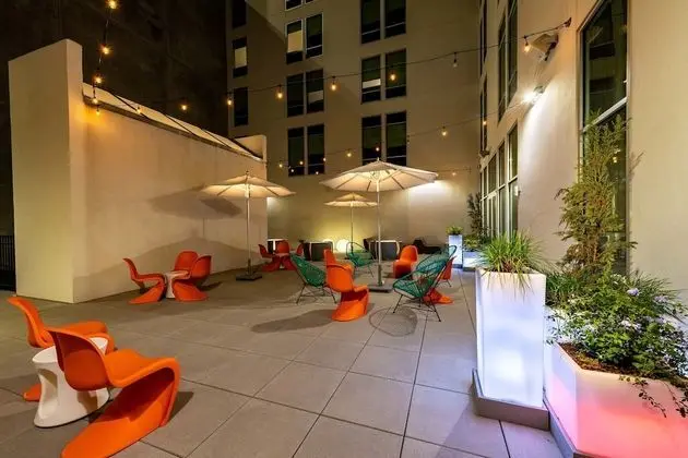 Aloft by Marriott Savannah Downtown Historic District - Dış Mekan