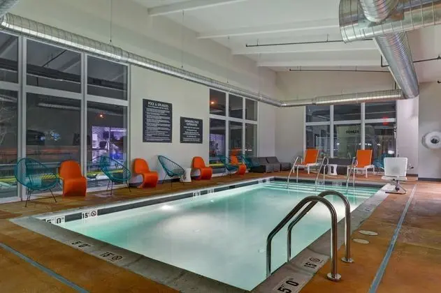 Aloft by Marriott Secaucus Meadowlands - Havuz