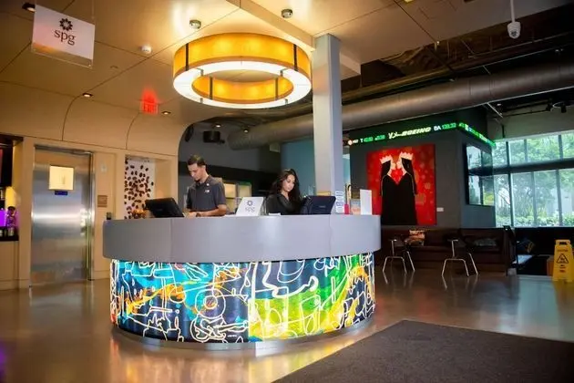 Aloft Miami Doral, a Marriott Hotel - Lobi