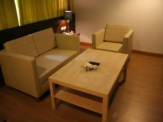 Aloha Hotel Hat Yai - Oda