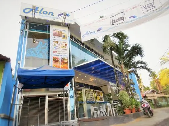 Alon Travelers Lodge - Dış Mekan