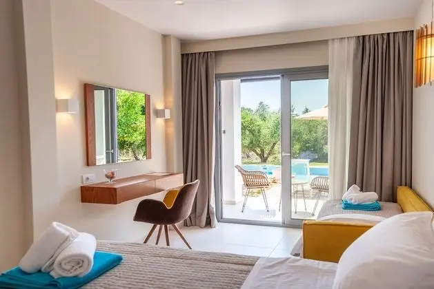 Alonaki Resort - İç Mekan