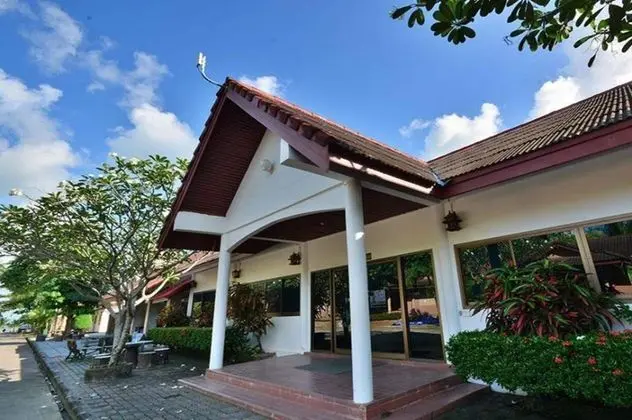Alongkot Beach Resort - Dış Mekan