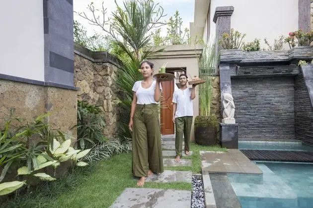 Alosta Luxury Private Villa - Lobi