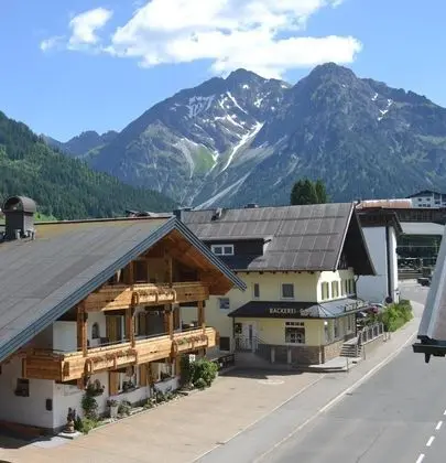 ALP-CHALET Ferienwohnungen Kleinwalsertal - Dış Mekan