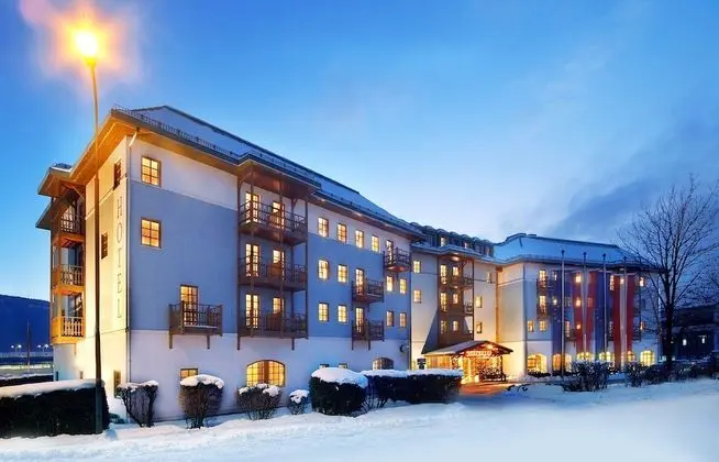 Alphotel