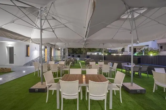 Alpe Luxury Accommodation - Lobi