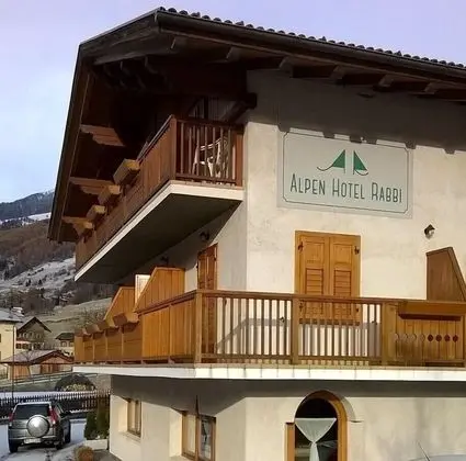 Alpen Hotel Rabbi