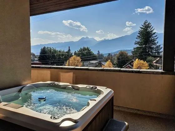 Alpenglow Penthouse