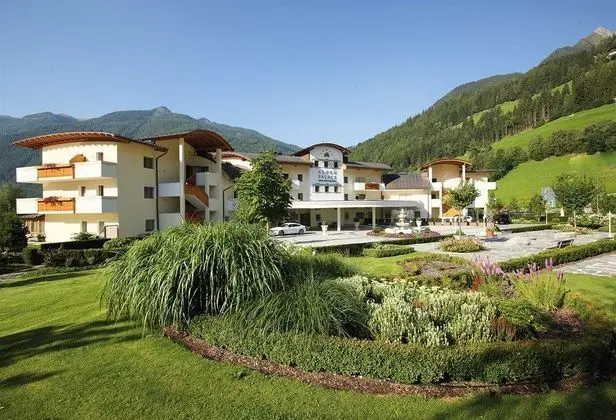 Alpenpalace Deluxe Hotel & Spa Resort