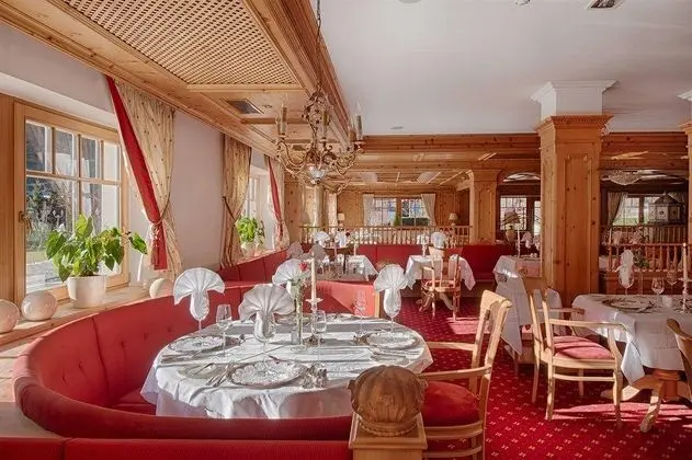 Alpenpalace Deluxe Hotel & Spa Resort