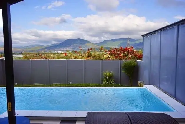 Alpha Villa