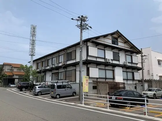Hotel Alpha