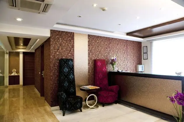 Alpina Hotels & Suites - Lobi