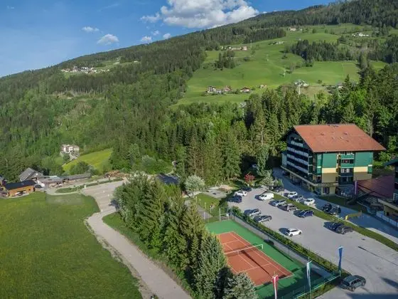 Alpine Club - Dış Mekan
