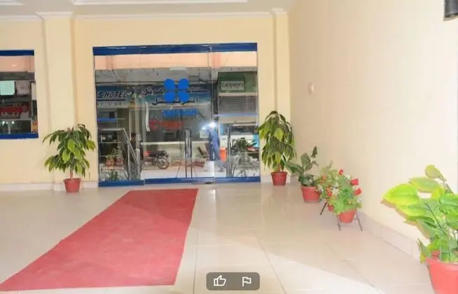 Hotel Alpine Faizabad - İç Mekan