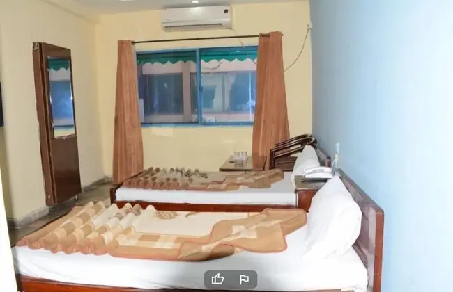 Hotel Alpine Faizabad - Oda