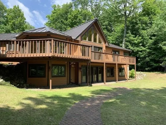 The Alpine Haus