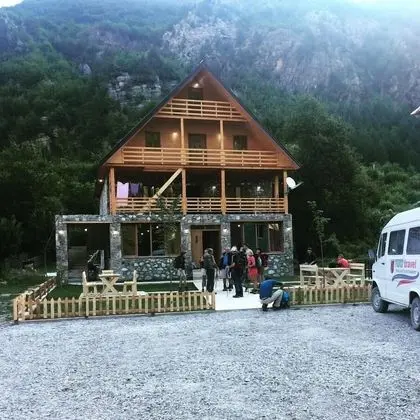 Alpine House Thethe - Dış Mekan