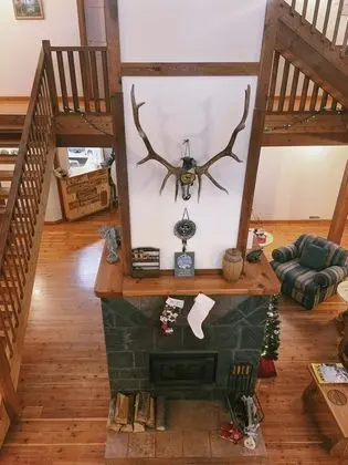 Alpine Meadows Lodge - Dış Mekan
