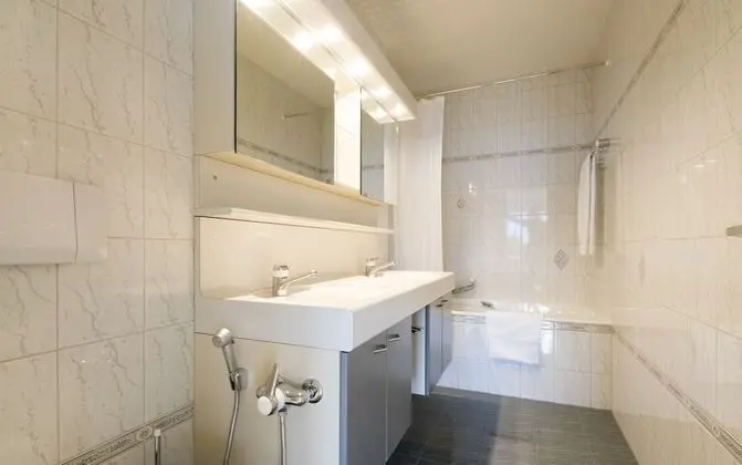 Alpine Stunning Apartment in Montreux - Banyo Tipleri