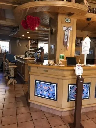 Alpine Touring Hotel