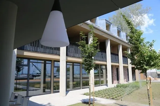 Alsóörs Marina Hotel - Dış Mekan