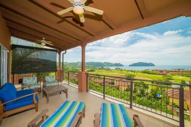 Altavista 5A 3 bdr 3 Bath