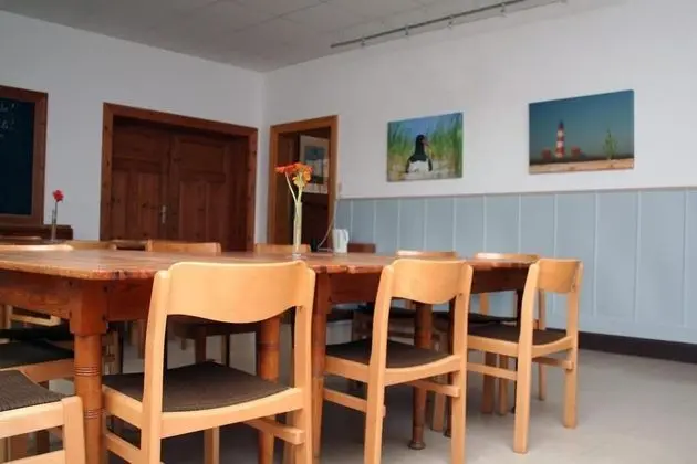 Alte Schule Westerhever - Yerinde Yemek