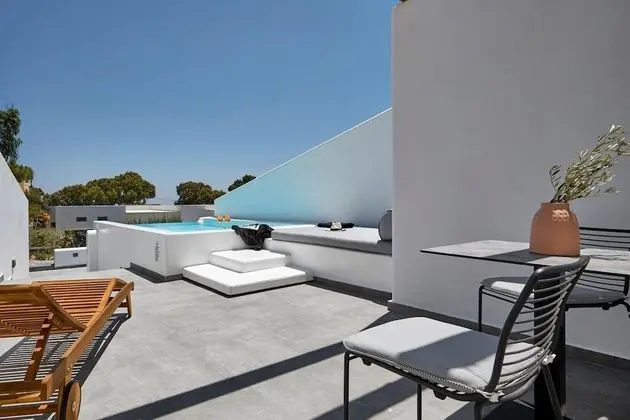 Altera Pars Suites Santorini Executive Suite With Heated Private Plunge Pool Garden View