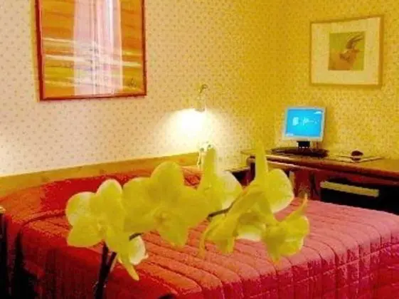 Althea Rooms