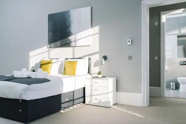 ALTIDO Apartments - Huge 5* Georgian Apartment - Great Location