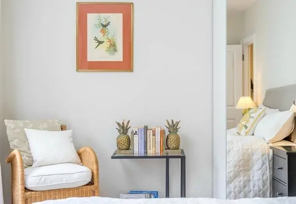 ALTIDO Bright Flat for 6, Near Victoria and Warwick sq - İç Mekan